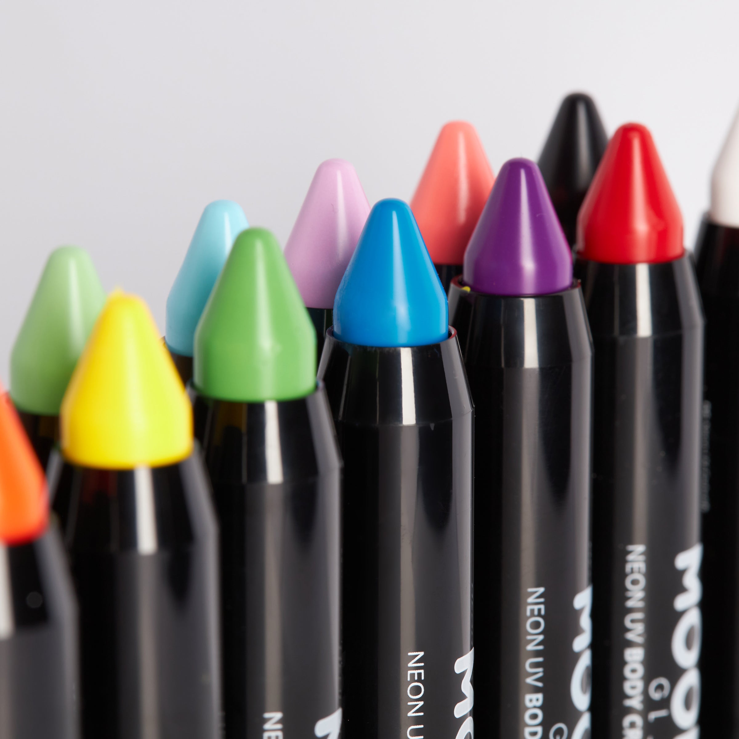 Moon Glow - Crayon de maquillage UV néon pour le visage et le corps - Kit  intensif de 8 couleurs - Brille sous un éclairage UV